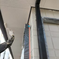 見えない箇所も見えなくなる下塗りも