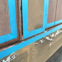 シーリング充填作業